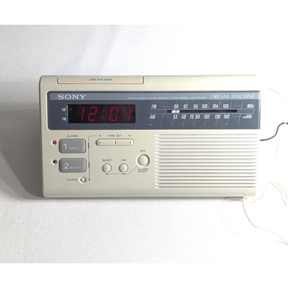 1985 Sony ICF-C220W Dream Machine Radio AM/FM Dual Alarm Digital Clock Taiwan